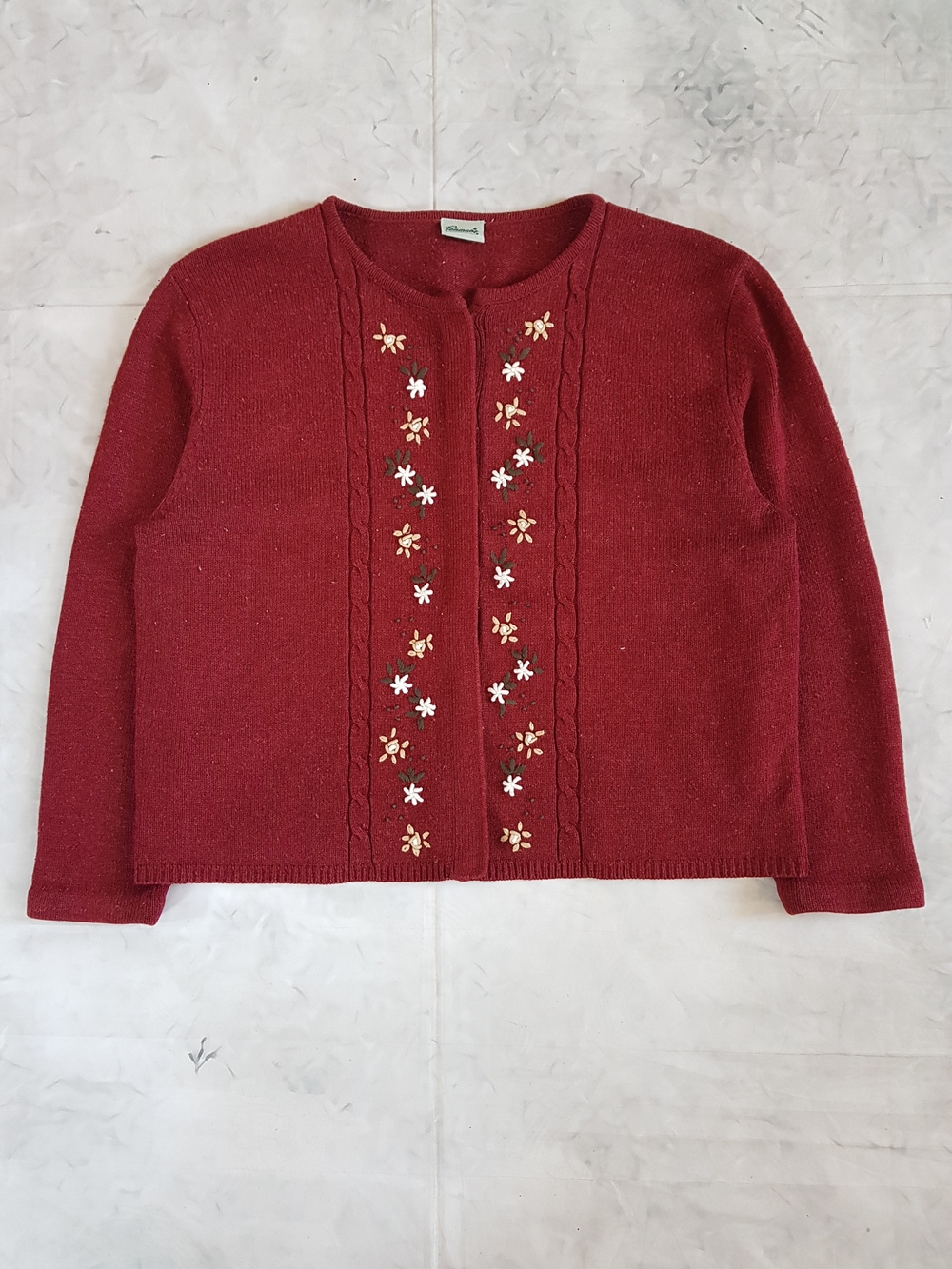 Vintage Floral Embroidered Crewneck Cardigan Sweater